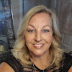 Meet your Posher, Diane